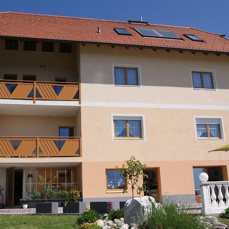 Privatzimmer Mitterbacher Fohnsdorf Exterior photo